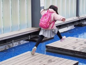 京都水族館里山　女の子